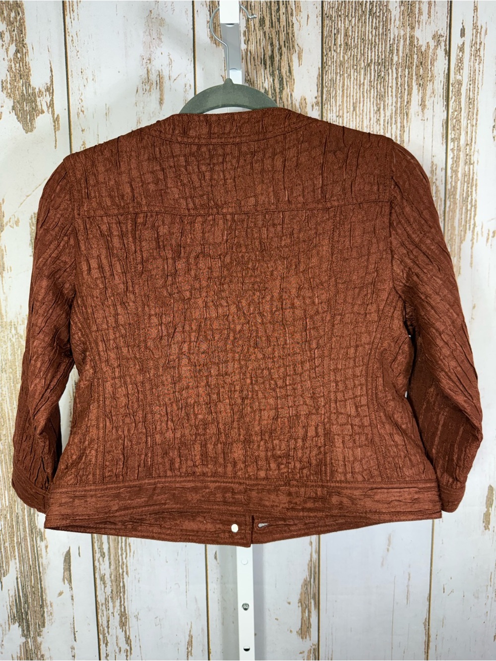 Ruby Rd., Rust Textured Button-Front Jean Style Jacket. Size 4P. Excellent cond! - Picture 6 of 6